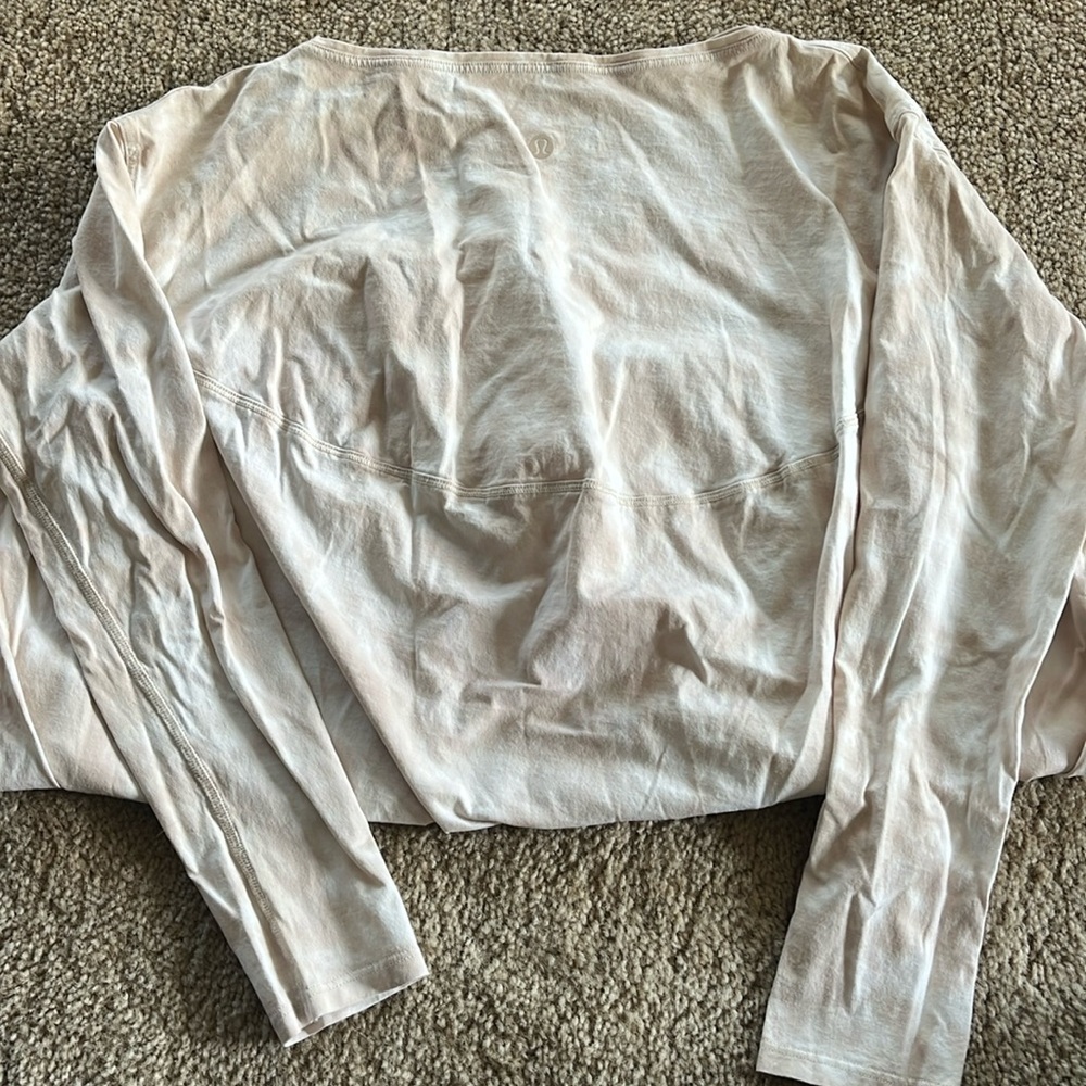 lululemon long sleeve tee
